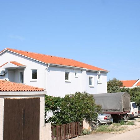 Apartments With A Parking Space Mandre, Pag - 6405 كولان المظهر الخارجي الصورة
