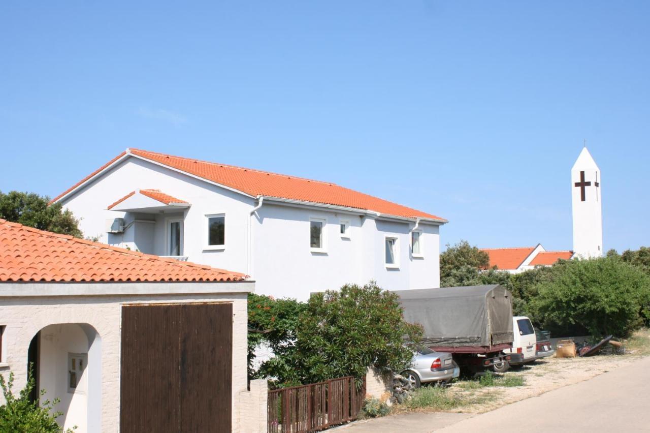 Apartments With A Parking Space Mandre, Pag - 6405 كولان المظهر الخارجي الصورة
