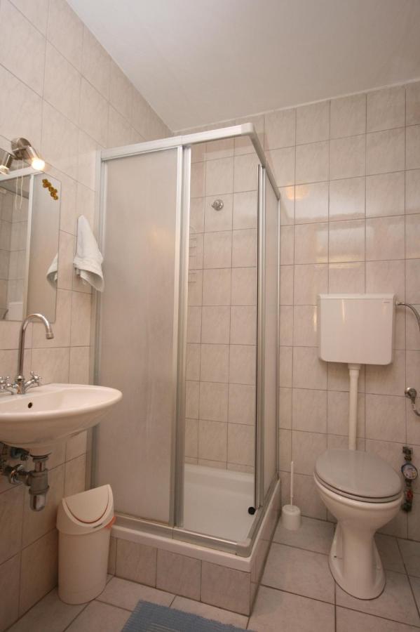 Apartments With A Parking Space Mandre, Pag - 6405 كولان المظهر الخارجي الصورة