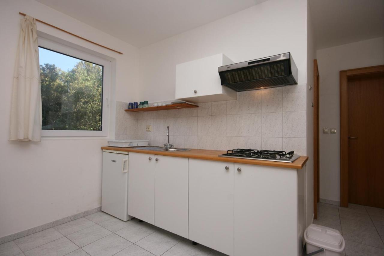 Apartments With A Parking Space Mandre, Pag - 6405 كولان المظهر الخارجي الصورة