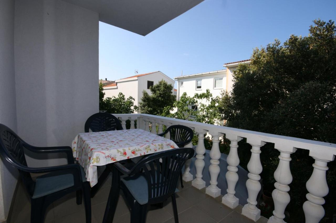 Apartments With A Parking Space Mandre, Pag - 6405 كولان المظهر الخارجي الصورة