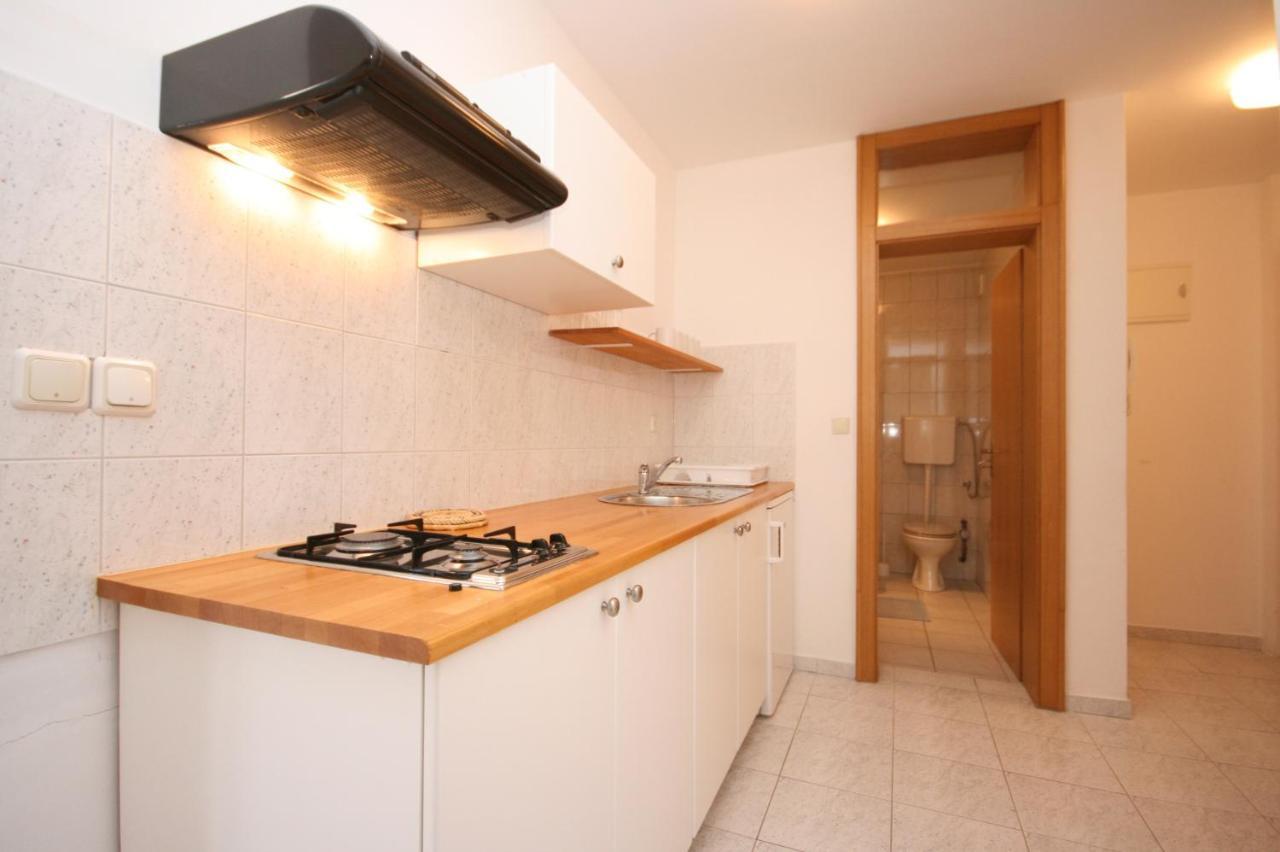 Apartments With A Parking Space Mandre, Pag - 6405 كولان المظهر الخارجي الصورة